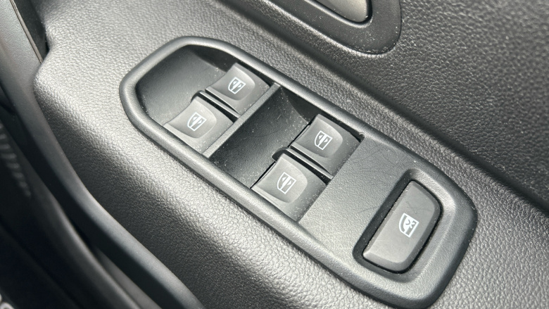 Dacia Duster 1.0 TCe 90 Expression 5dr Petrol Estate